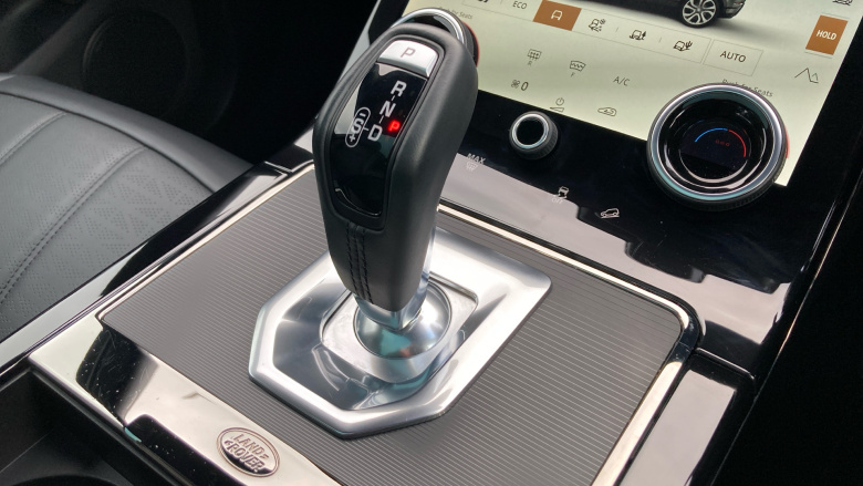 Land Rover Range Rover Evoque 2.0 D200 R-Dynamic HSE 5dr Auto Diesel Hatchback